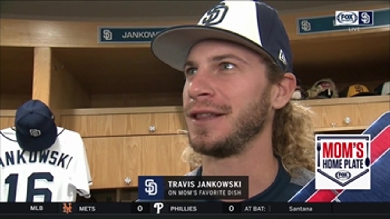 Padres players talk about their favorite dishes from Mom