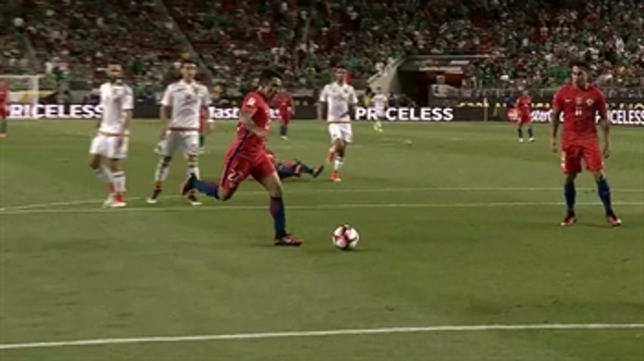 Puch's brace gives Chile a 7-0 lead over Mexico ' 2016 Copa America Highlights