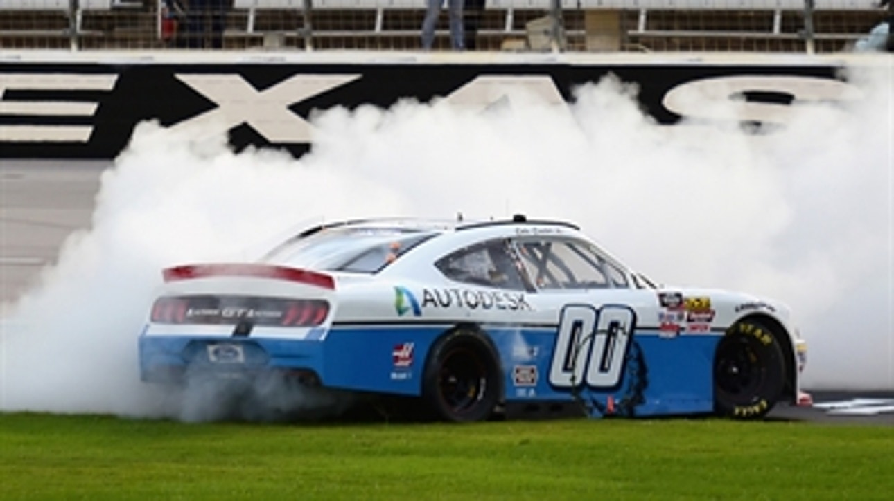 Cole Custer passes Tyler Reddick on the final lap to win at Texas ' 2018 NASCAR XFINITY SERIES