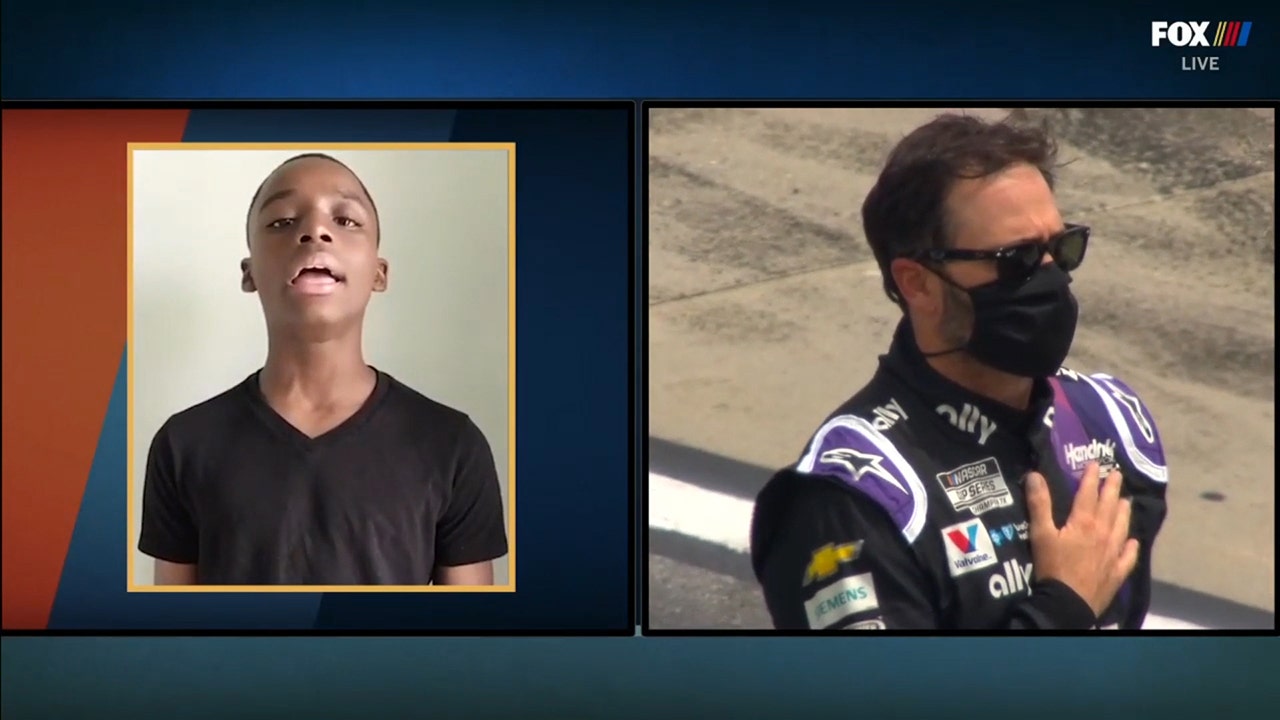Viral sensation Keedron Bryant sings the National Anthem for the Folds of Honor QuikTrip 500