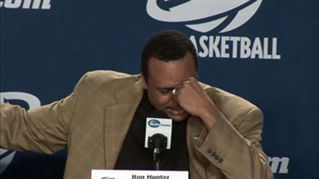 Ron Hunter breaks down after Georgia State's loss