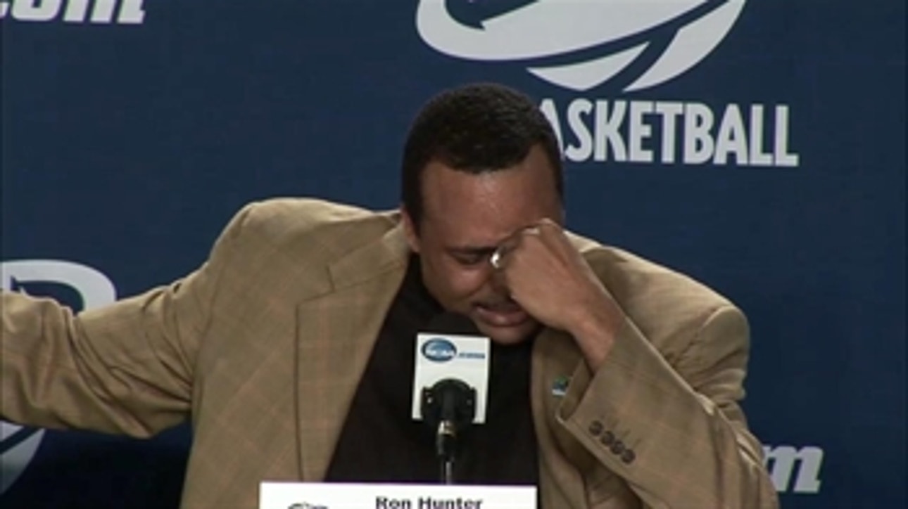 Ron Hunter breaks down after Georgia State's loss