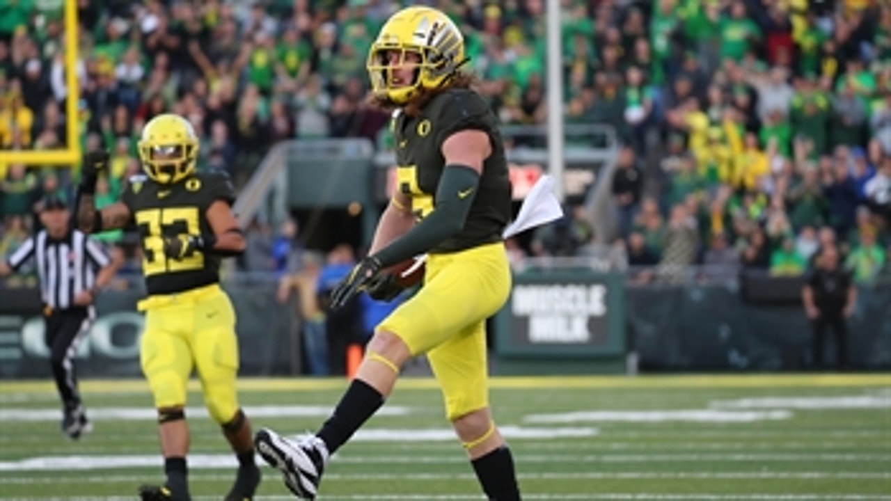 No. 13 Oregon stays unbeaten in Pac-12 play with 17-7 win over California