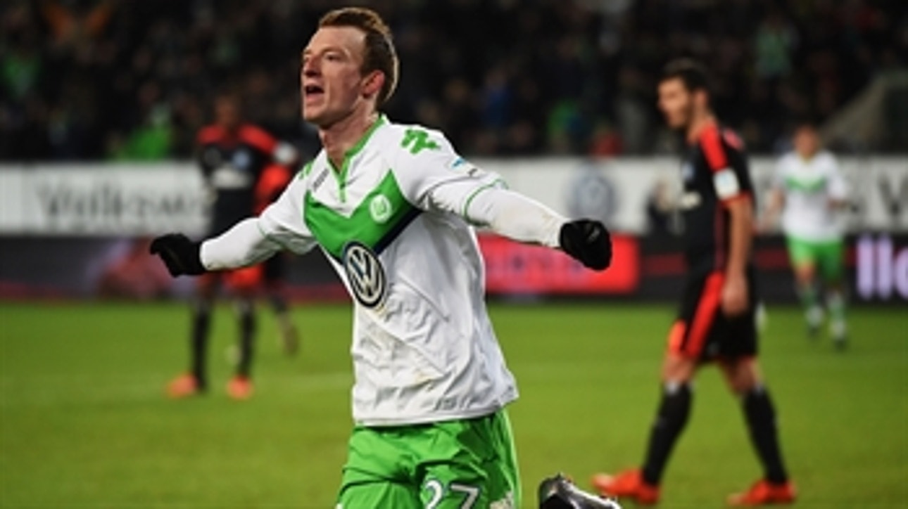 Arnold finishes from Draxler's beautiful cross to equalize ' 2015-16 Bundesliga Highlights