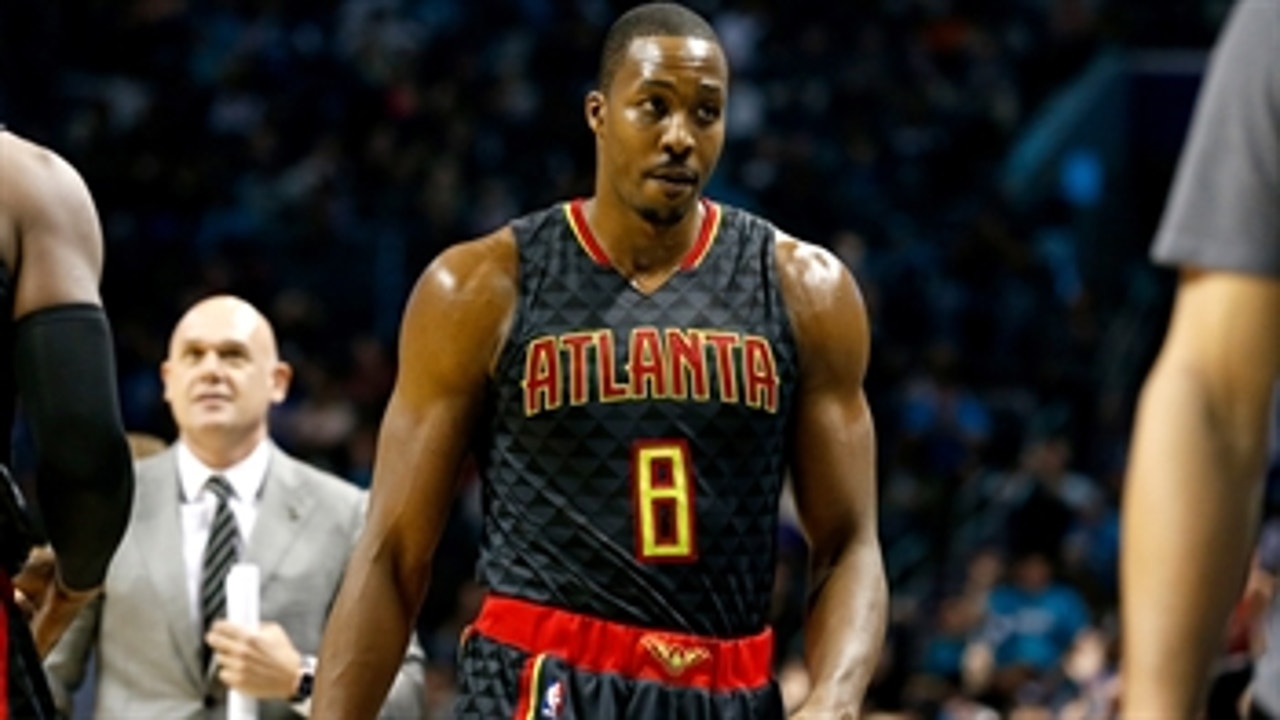Hawks LIVE To Go: Howard gets tossed in Hawks' 100-96 loss to Hornets
