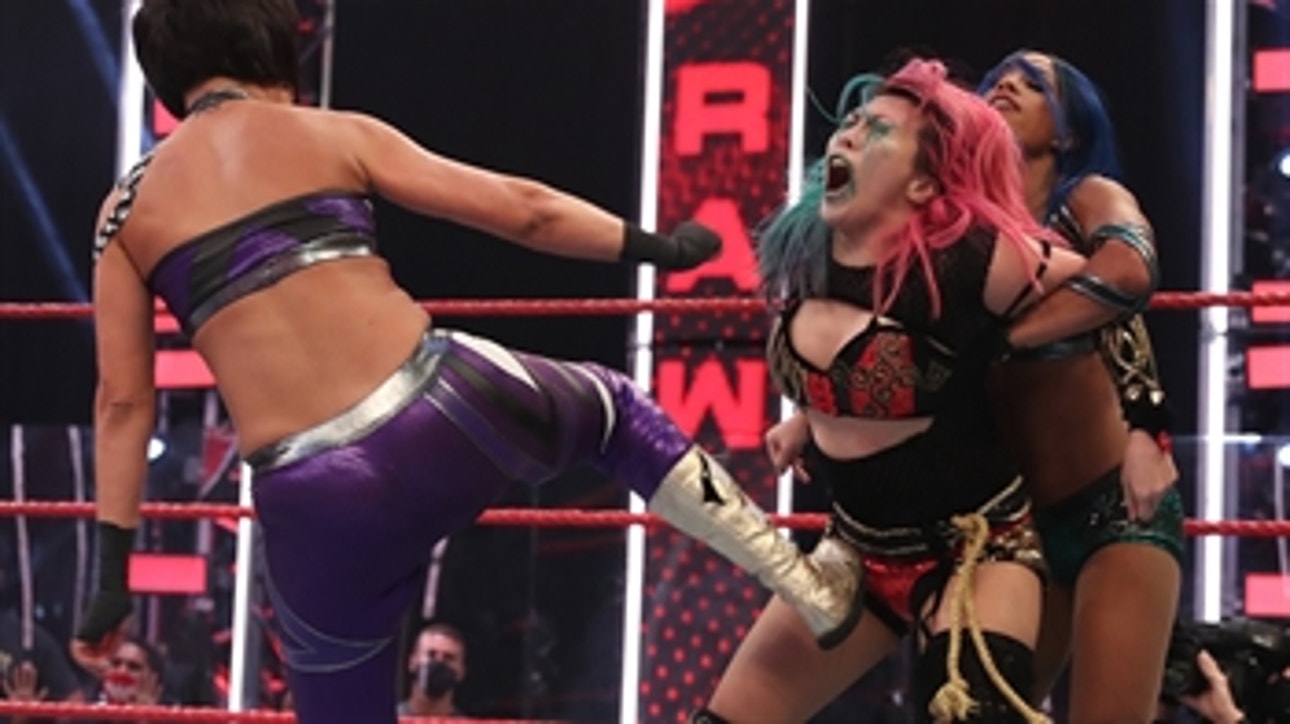 Asuka & Shayna Baszler vs. Sasha Banks & Bayley: Raw, Aug. 17, 2020