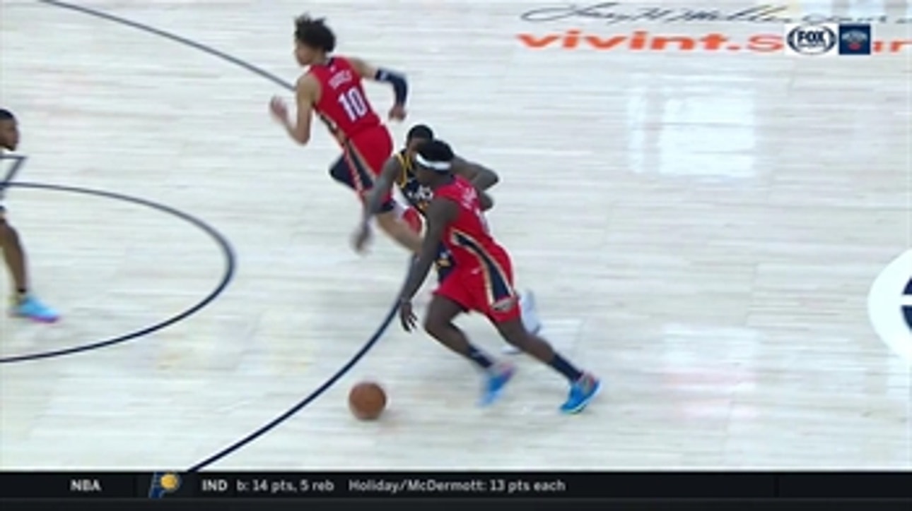 HIGHLIGHTS: Jrue Holiday with the Smooth Move In The Paint
