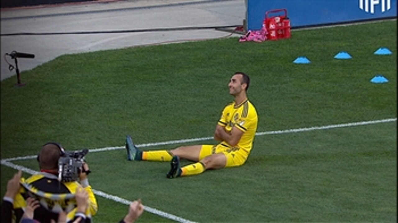 Justin Meram puts Columbus up 2-0 against D.C. United ' 2015 MLS Highlights