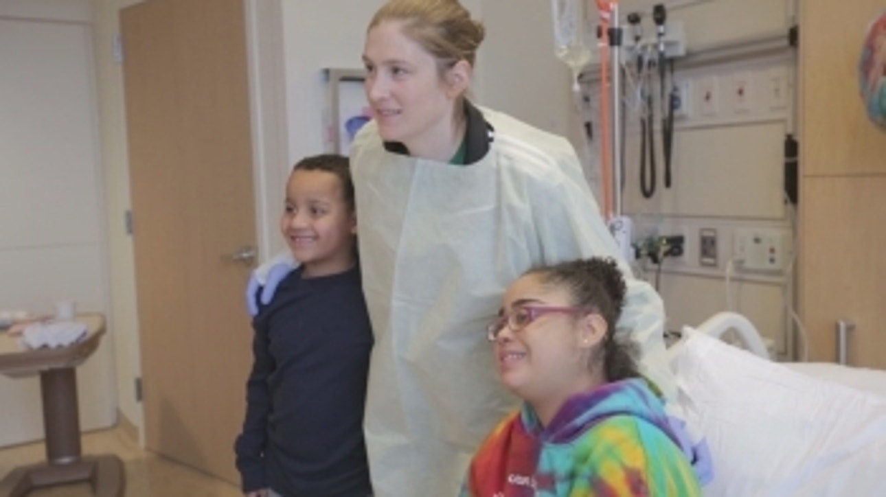 Lindsay Whalen visits U of M Children's Hospital