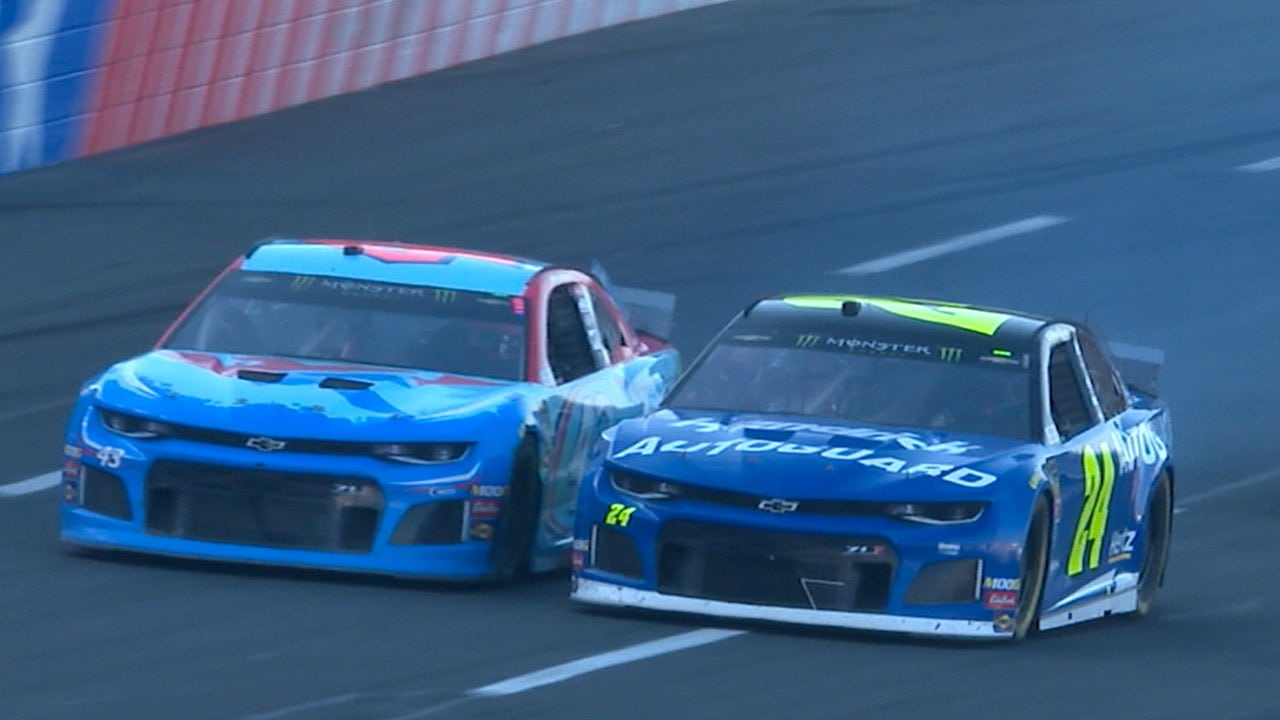 WATCH: William Byron beats Bubba Wallace by a bumper to advance to the All-Star Race