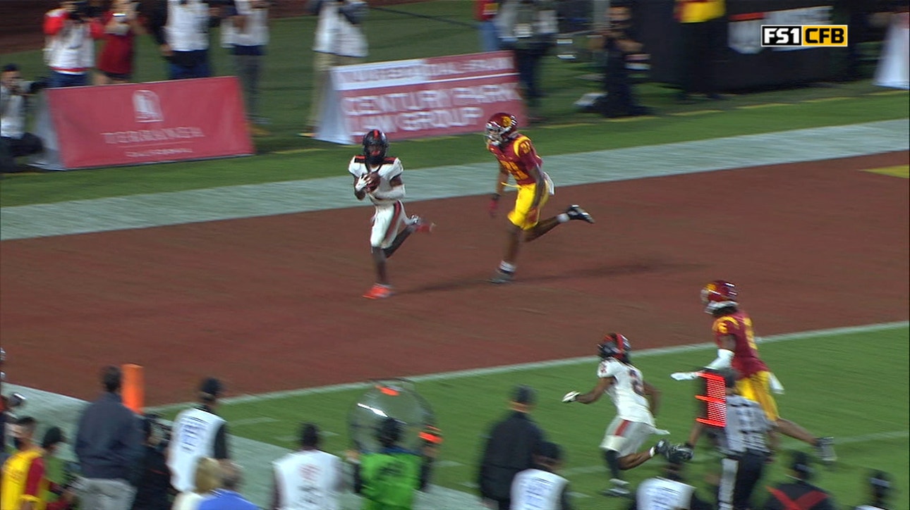 Chance Nolan's second TD pass of the half ties it up for Oregon State at 14-14 against USC