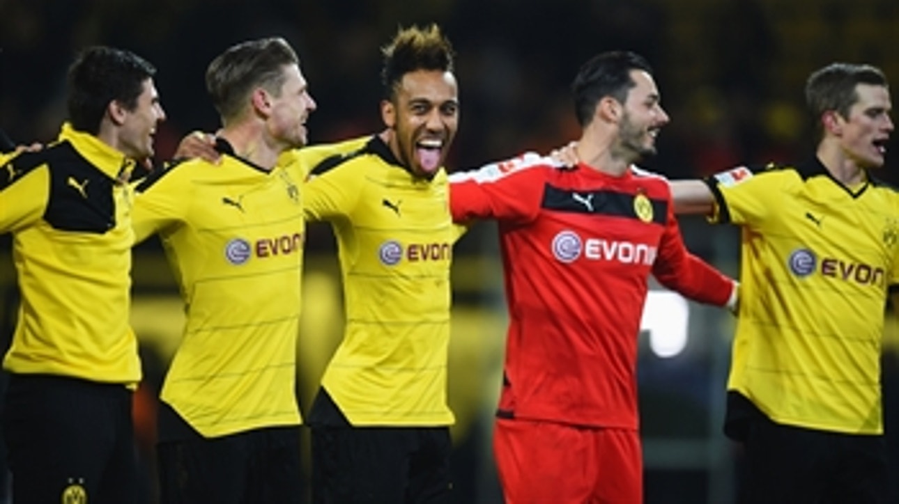 Borussia Dortmund players, fans celebrate Frankfurt win by singing 'Jingle Bells'