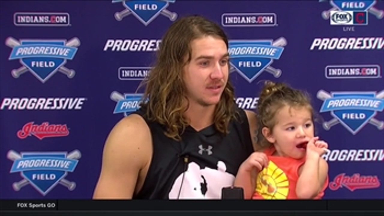 Mike Clevinger's daughter joins dad for ALDS Game 3 postgame interview 