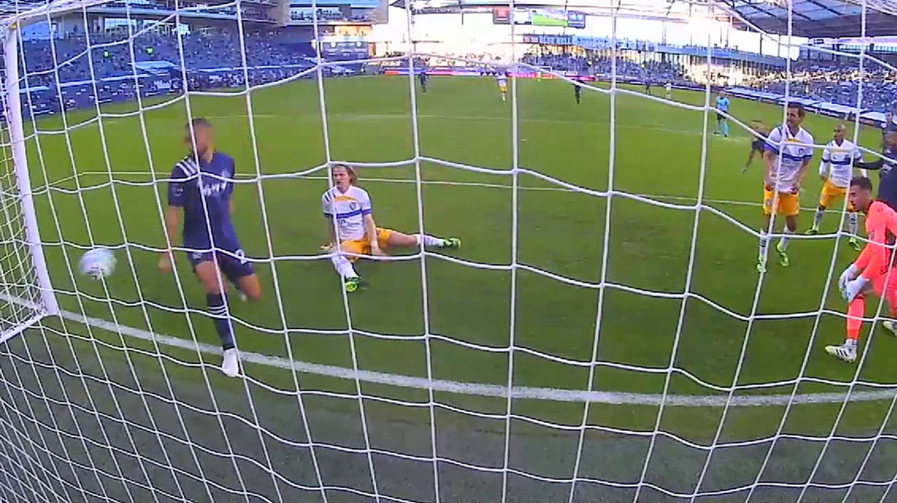 Ilie Sanchez levels the score for Sporting KC against San Jose, 2-2