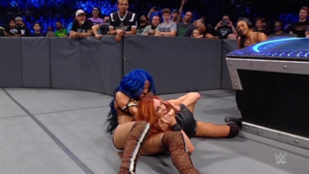 Becky Lynch vs. Sasha Banks: SmackDown, Oct. 15, 2021