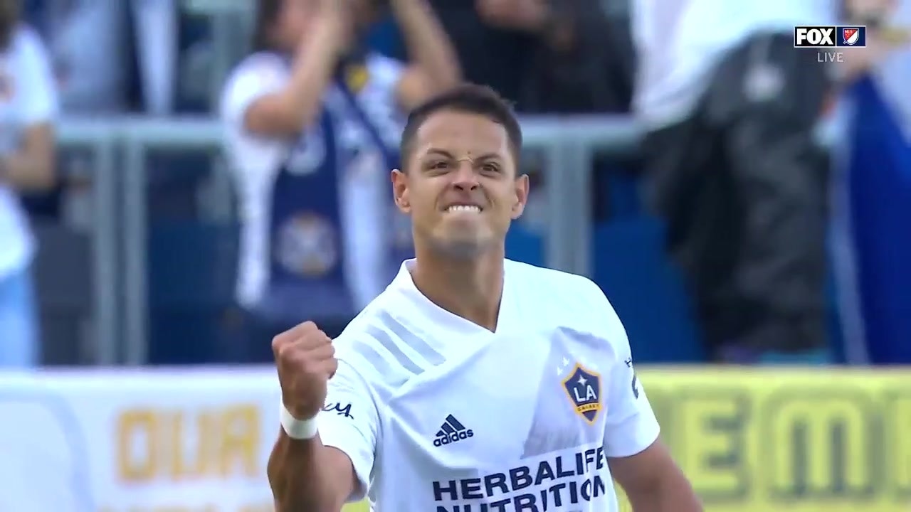 Chicharito scores to give Galaxy the early lead over LAFC