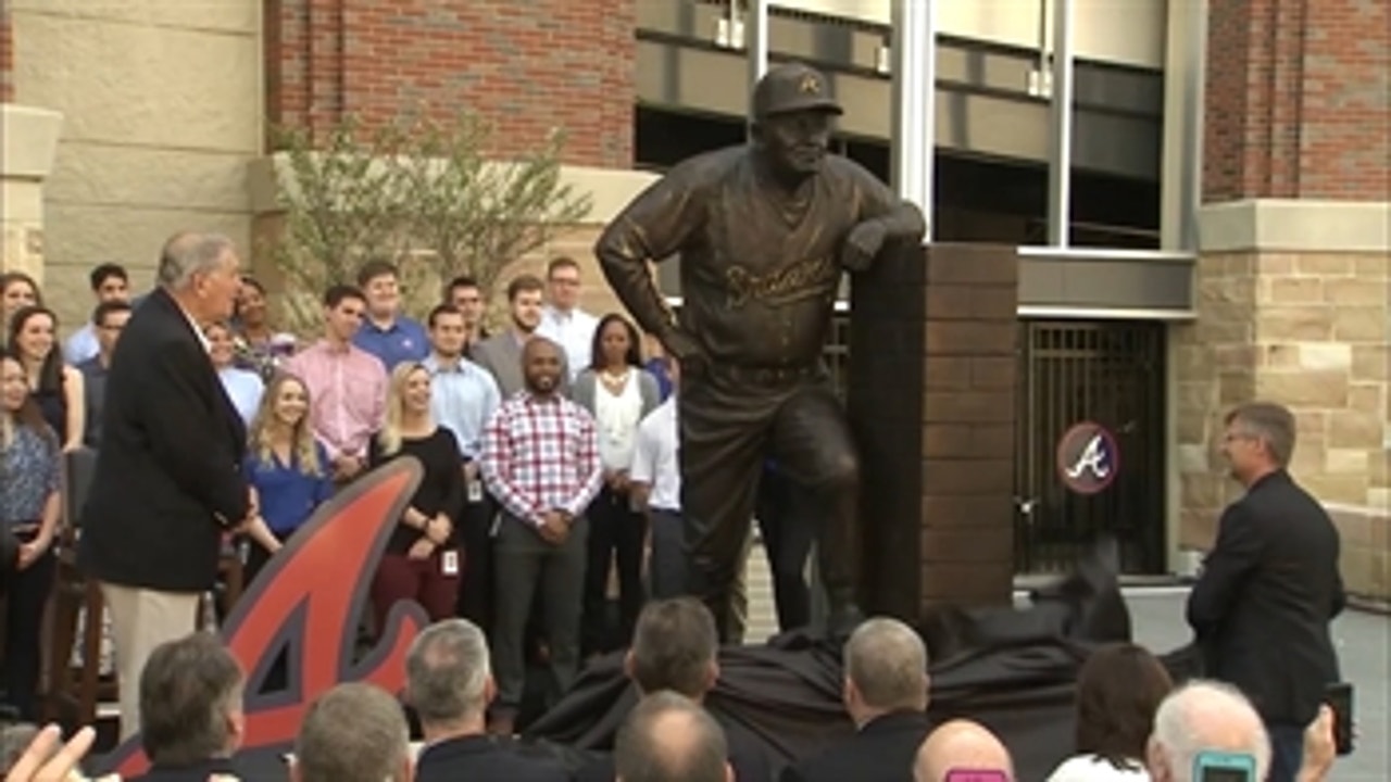 Atlanta Braves honor Bobby Cox with statue outside SunTrust Park