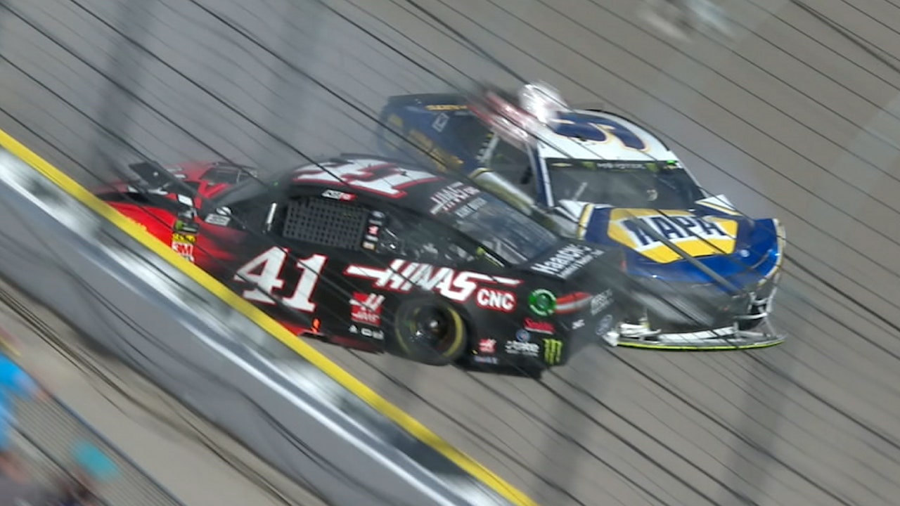 Kurt Busch gets loose and takes out Chase Elliott ' 2018 LAS VEGAS ' FOX NASCAR