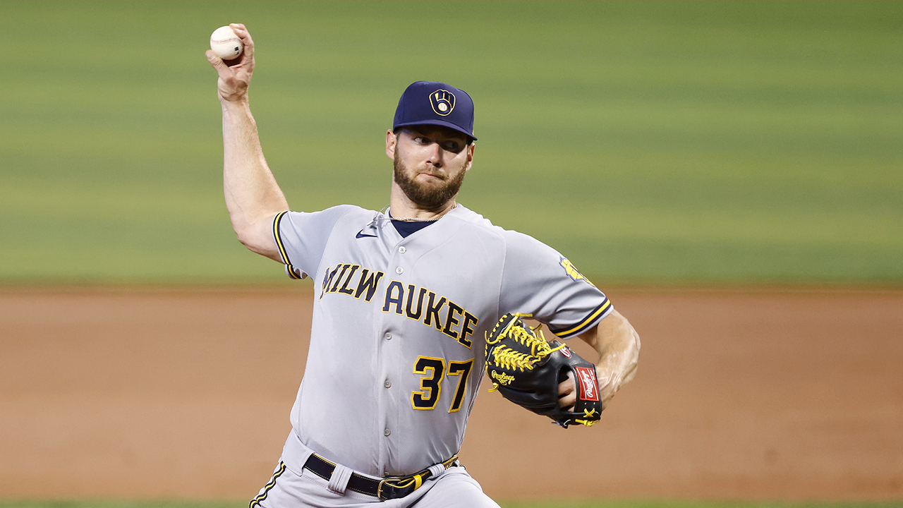 Adrian Houser fans 10 in Brewers 6-2 win over Marlins