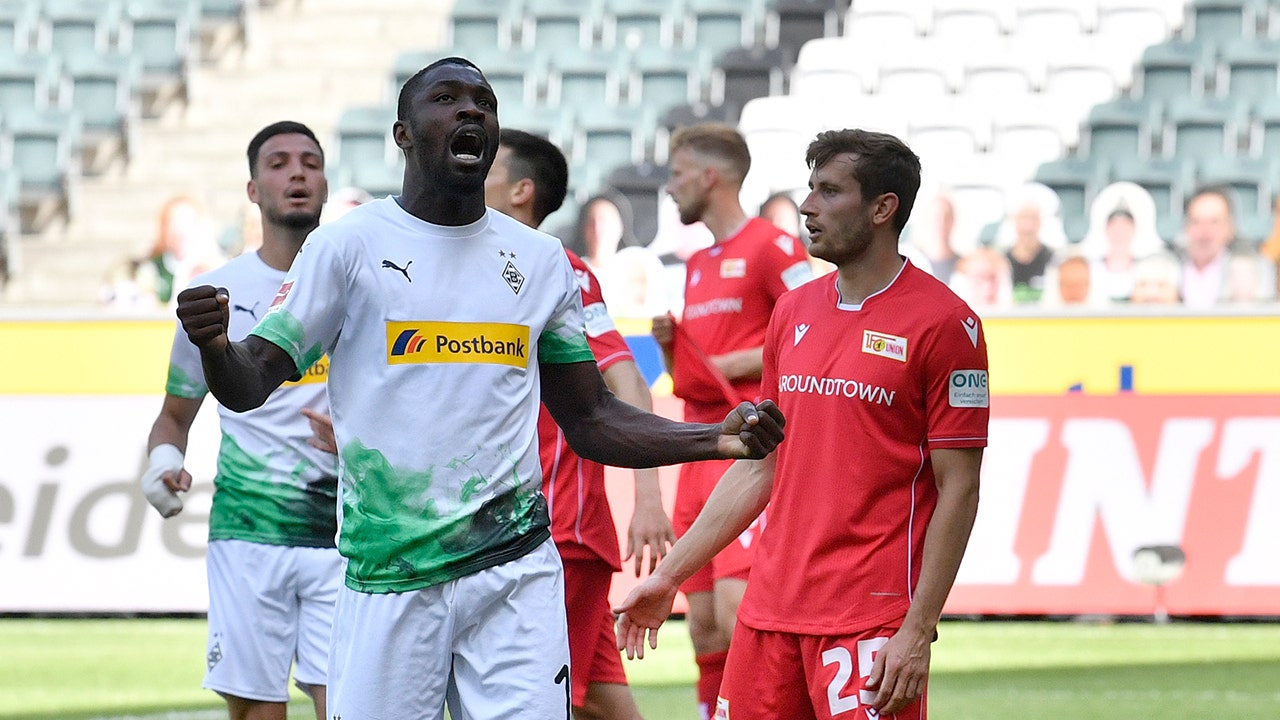 Marcus Thuram, Mönchengladbach crush Union Berlin 4-1 ' FOX SOCCER