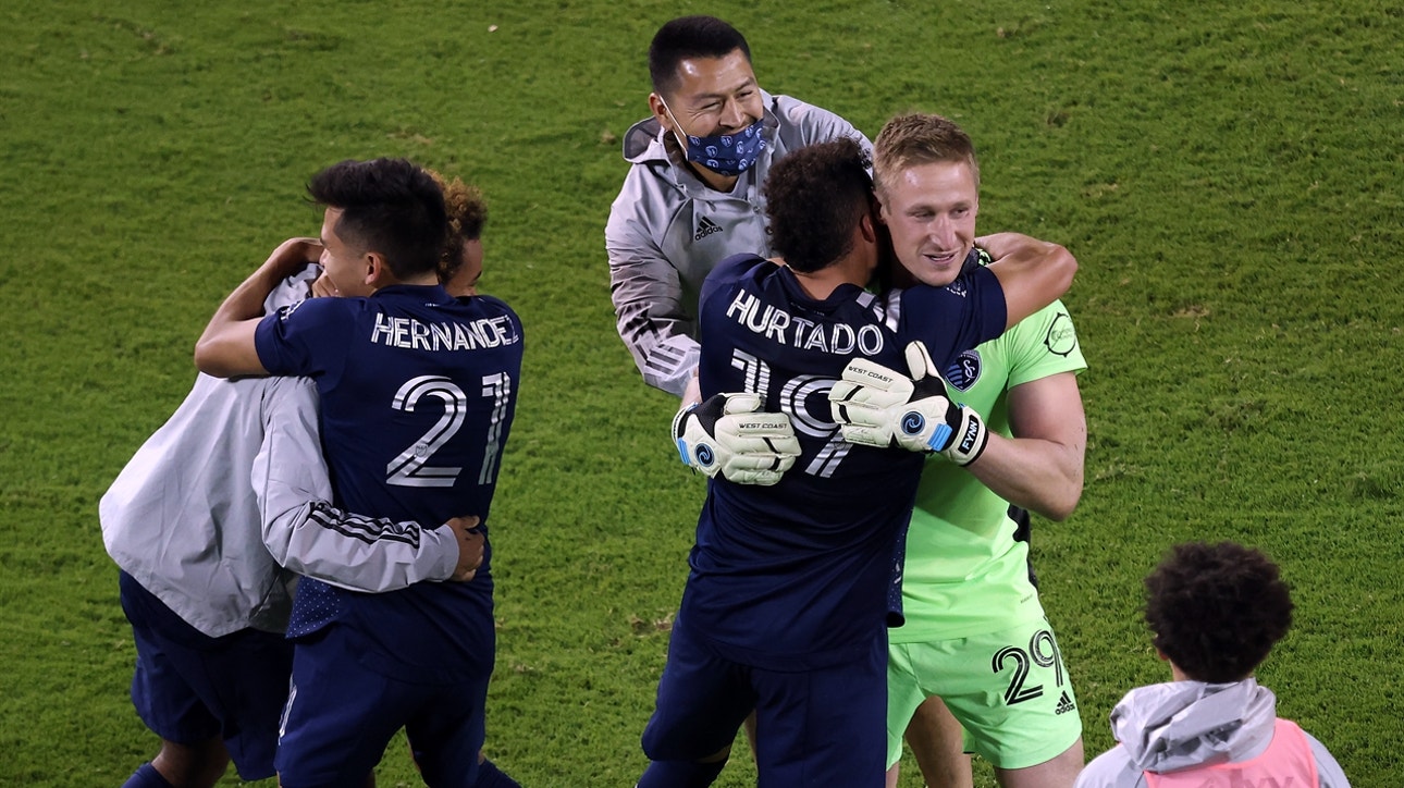 Tim Melia saves 3 kicks in penalty shootout against San Jose, helping Sporting KC advance