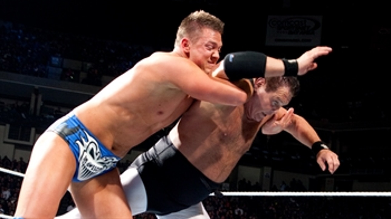 The Miz vs. Jerry Lawler - WWE Title Match: WWE Elimination Chamber 2011 (Full Match)