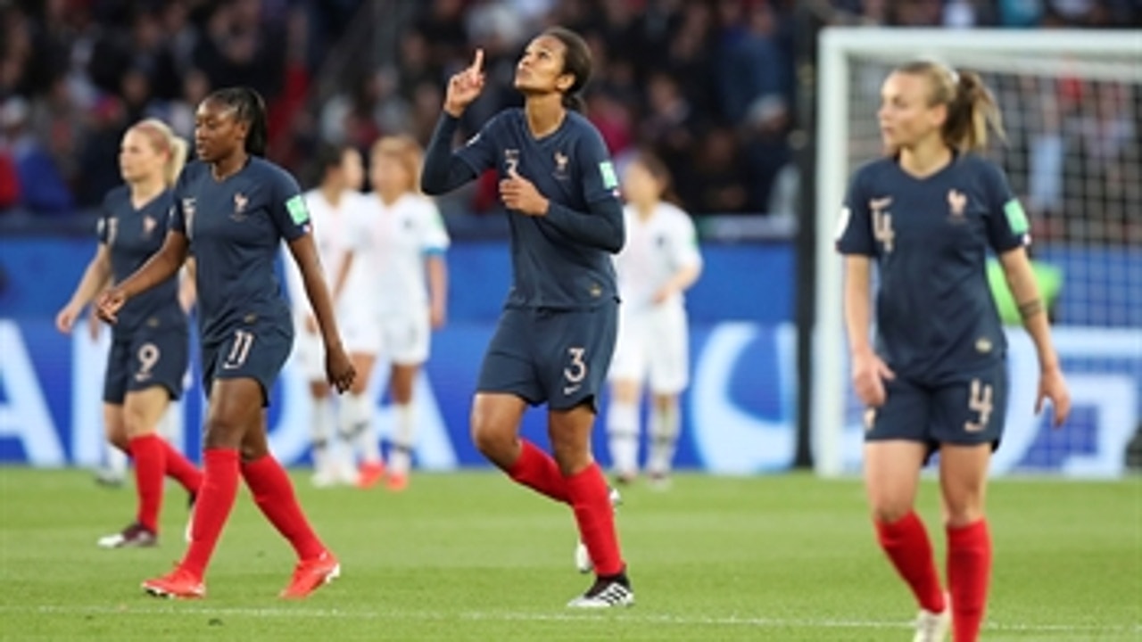 Wendie Renard's second goal gives France a 3-0 lead