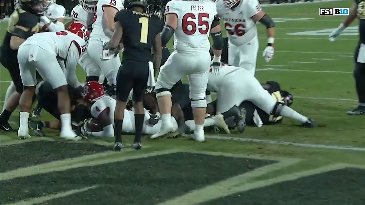 Rutgers takes the lead, 34-30, after a costly Purdue interception
