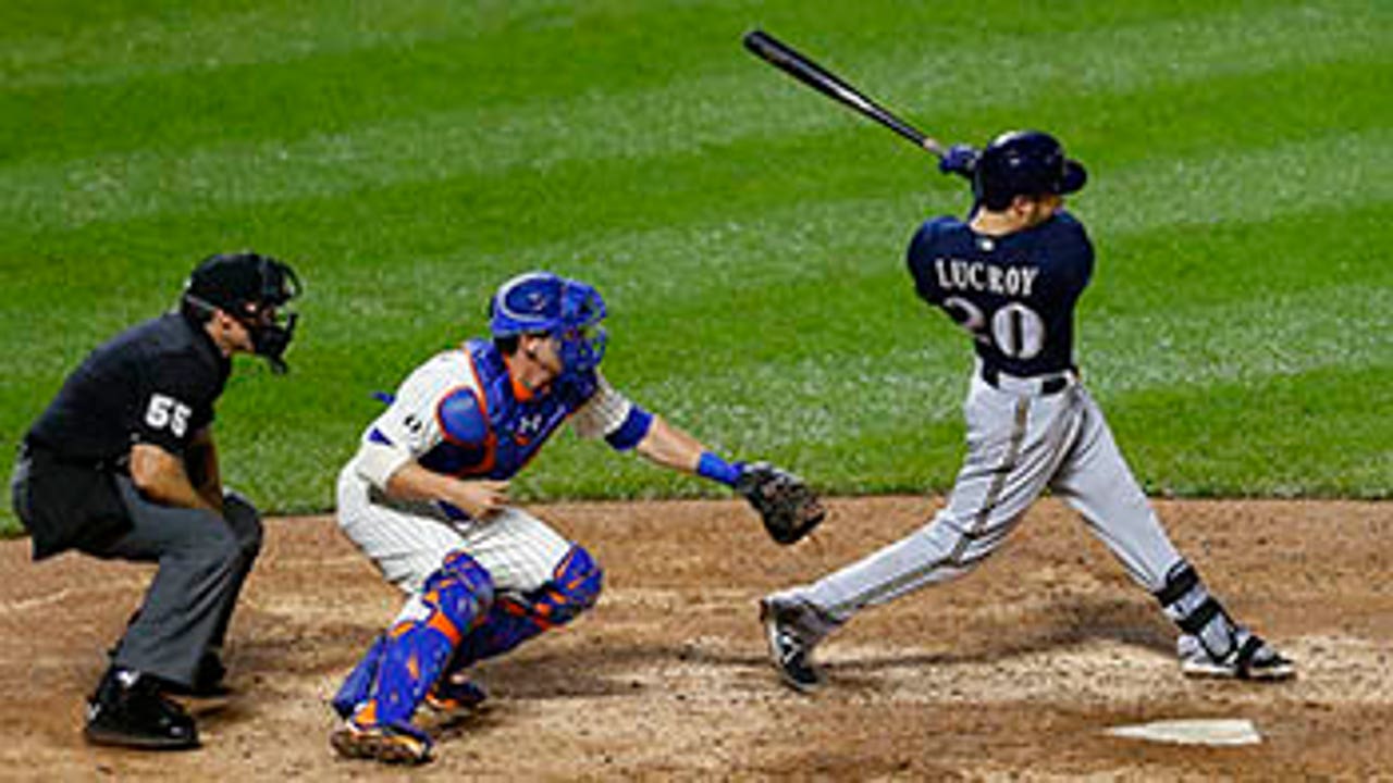 Lucroy's 13th-inning homer lifts Brewers