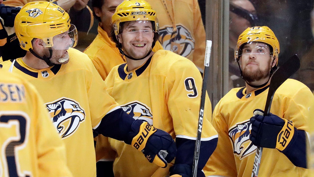 Preds LIVE to Go: Nashville scores three unanswered to win 5-2 and take a 1-0 series lead over the Avs