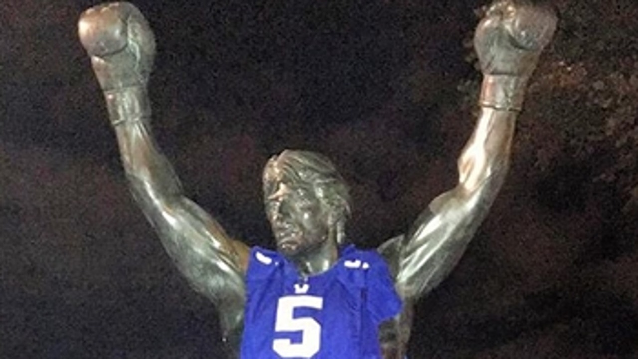 Former Giants punter trolls Eagles fans over Rocky statue
