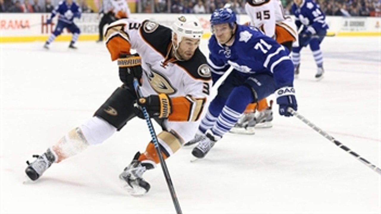 Ducks can't keep up with Leafs