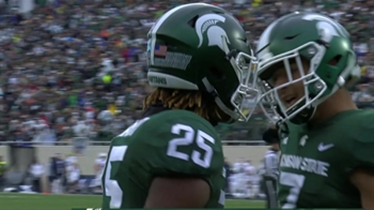 Michigan State ties it at 7-7 on Brian Lewerke's TD pass to Darrell Stewart
