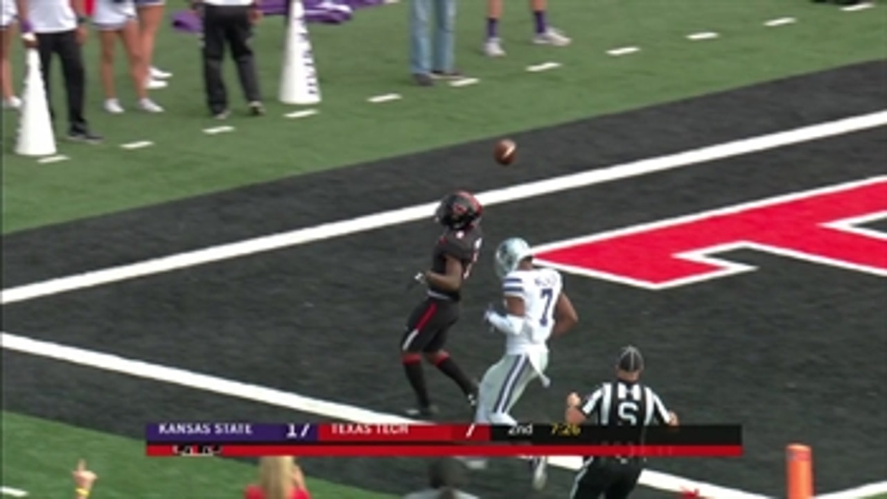 Nic Shimonek drops back and launches a 75-yard TD pass to Keke Coutee. TTU trails Kansas State 17-14