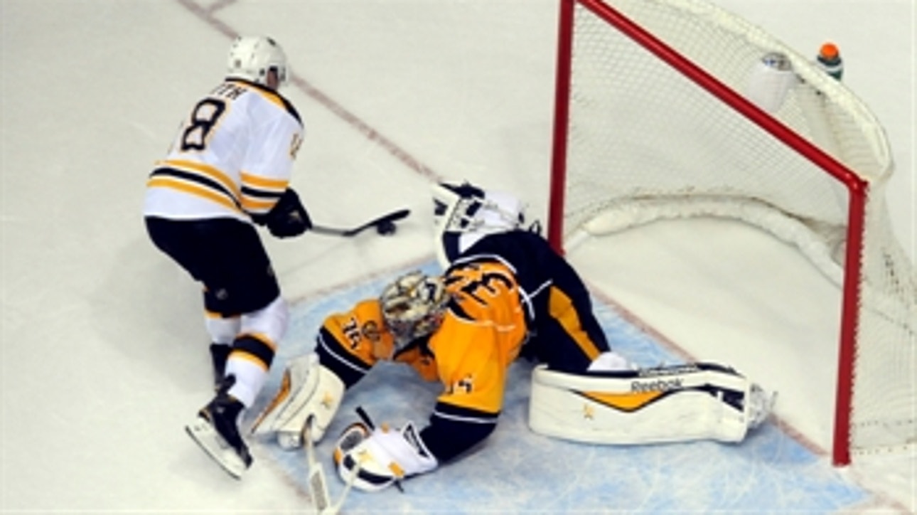 Bruins come up short, lose to Preds
