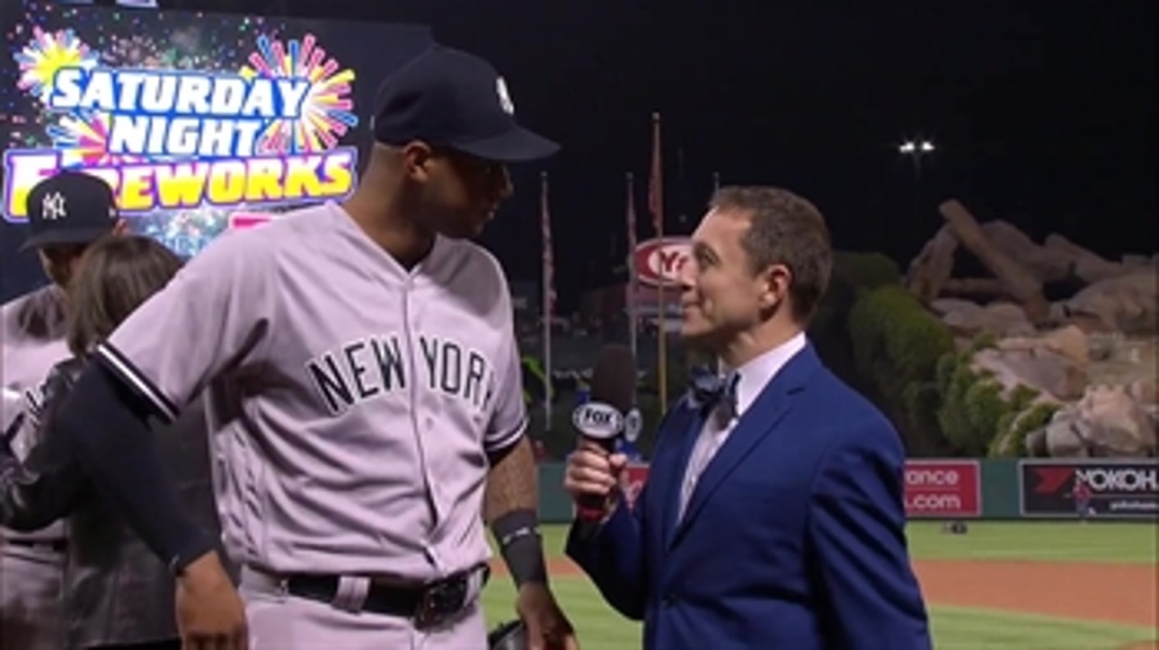 Aaron Hicks talks with Ken Rosenthal after the Yankees 8th straight win