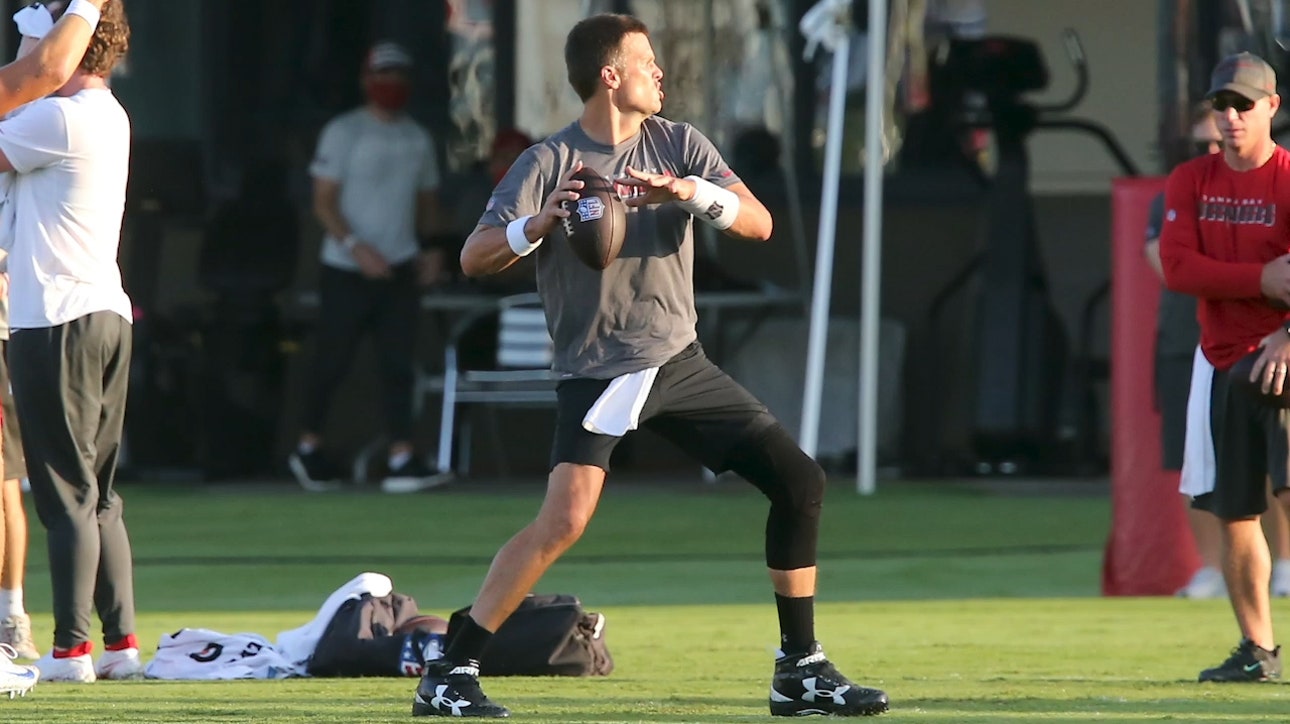 Brian Westbrook: Tom Brady &  the Tampa Bay Bucs will be part of the top 3 offensive teams in the NFL