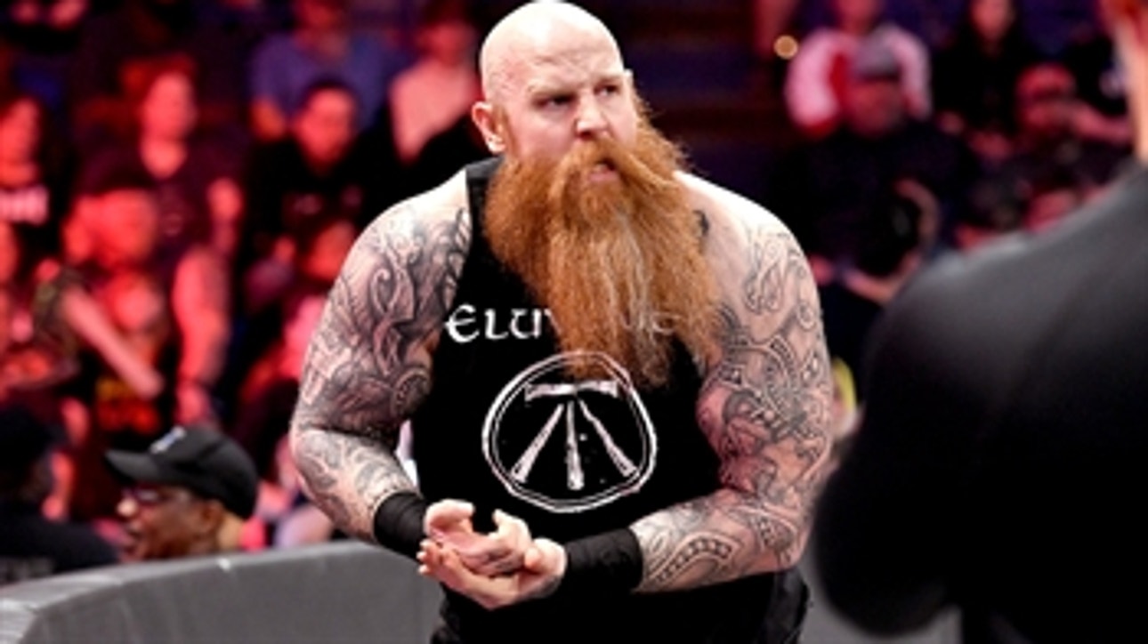 Erick Rowan appears to be bitten by what's in his cage: Raw, Jan. 13, 2020