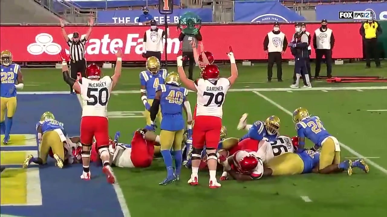 Michael Wiley punches it in from three yards out, Arizona takes 7-0 lead on UCLA