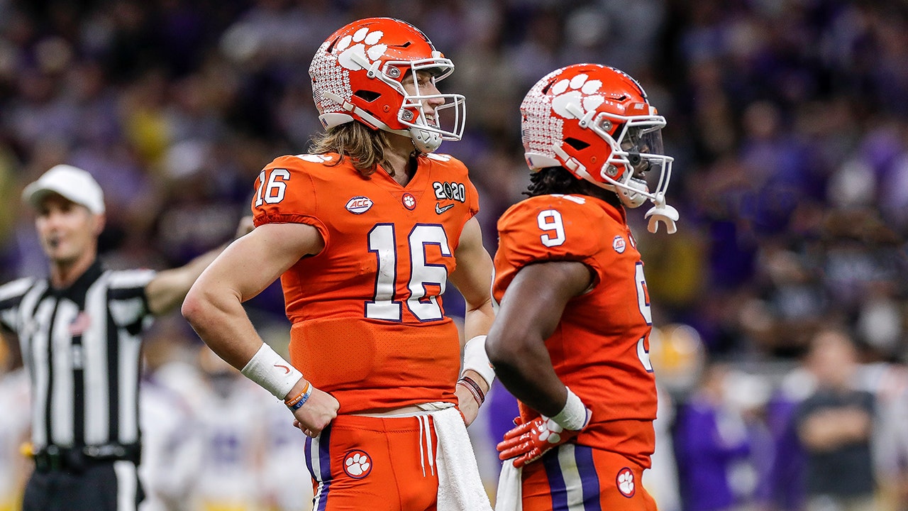 Jason McIntyre reacts to Jaguars adding Lawrence's Clemson teammate Travis Etienne