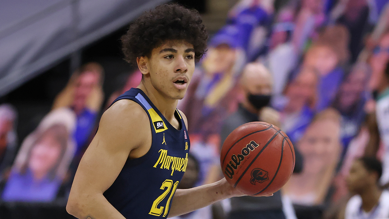 D.J. Carton drops 20 points as Marquette edges DePaul, 77-71