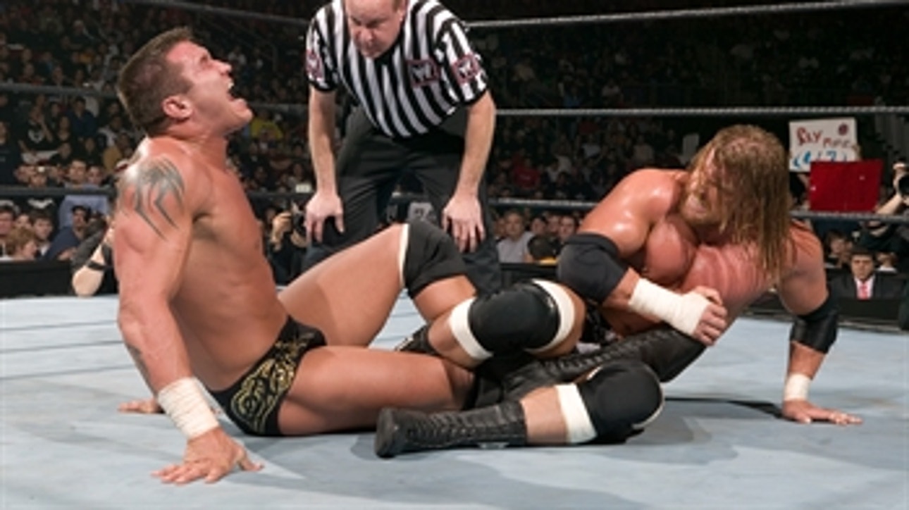 Triple H vs. Randy Orton - World Heavyweight Title Match: Royal Rumble 2005 (Full Match)