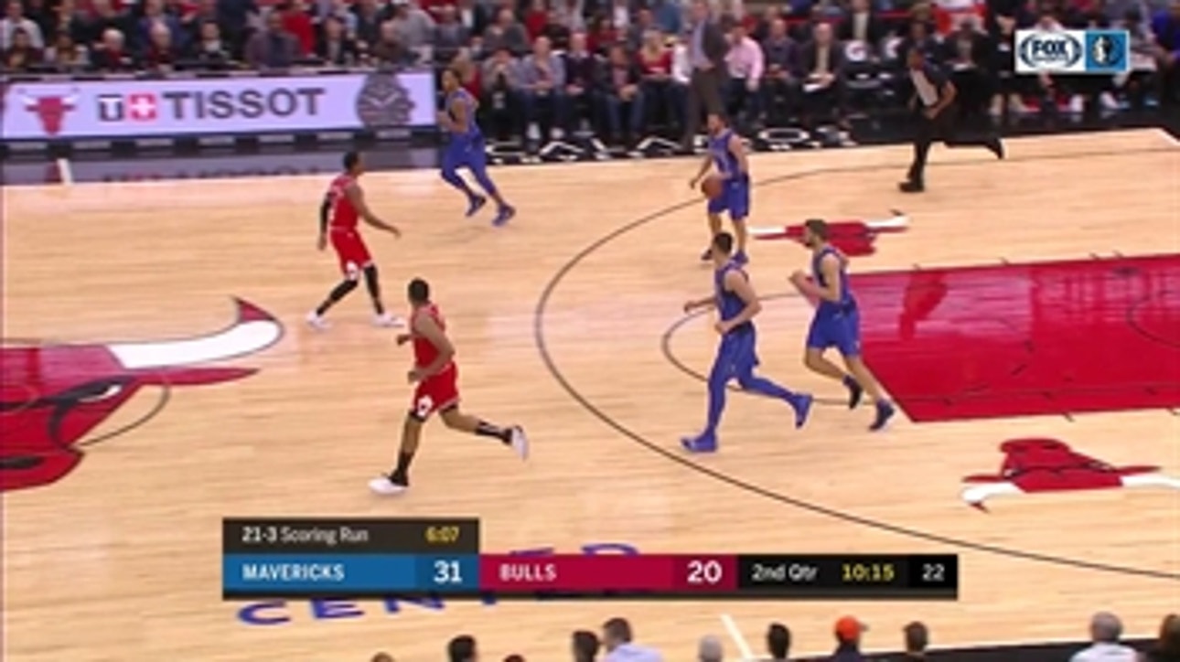 HIGHLIGHTS: Barea finds Dwight Powell for a ONE-HANDED SLAM