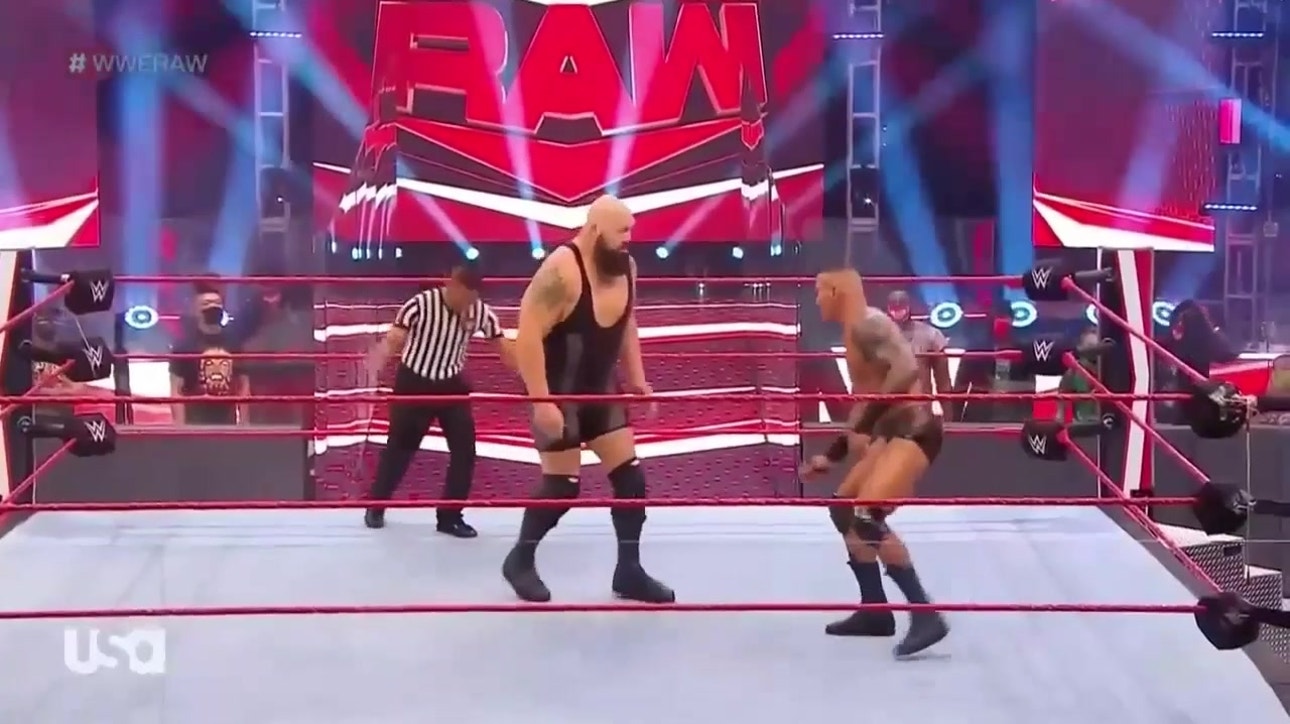 Randy Orton battles The Big Show in an unsanctioned match on Monday Night RAW