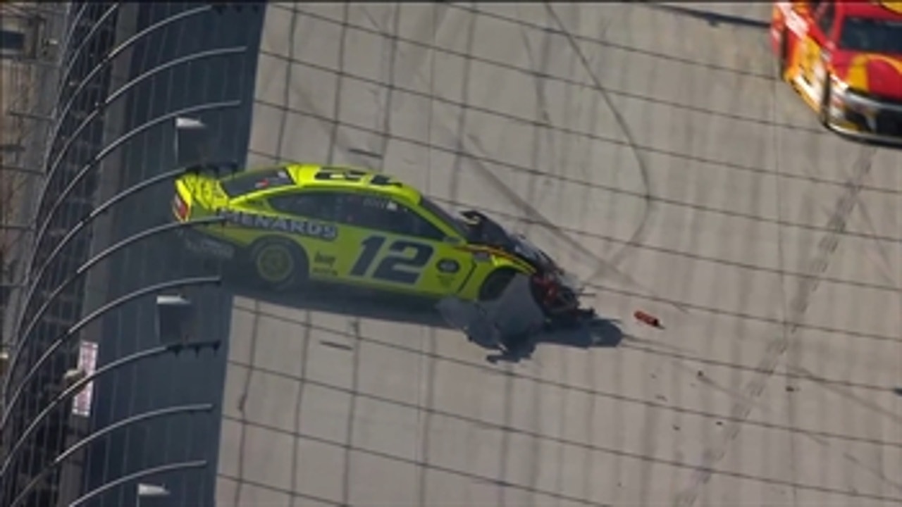 Ryan Blaney taken out after he spins out at the Food City 500