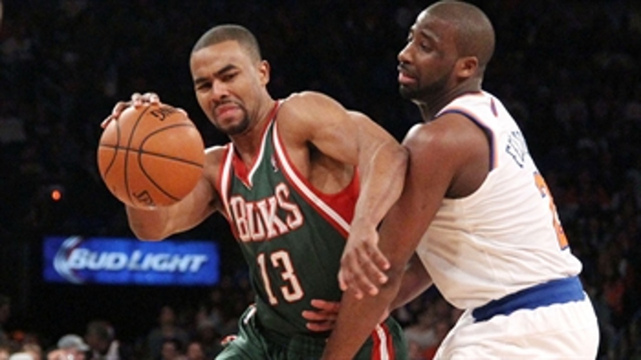 Bucks fall to hot Knicks