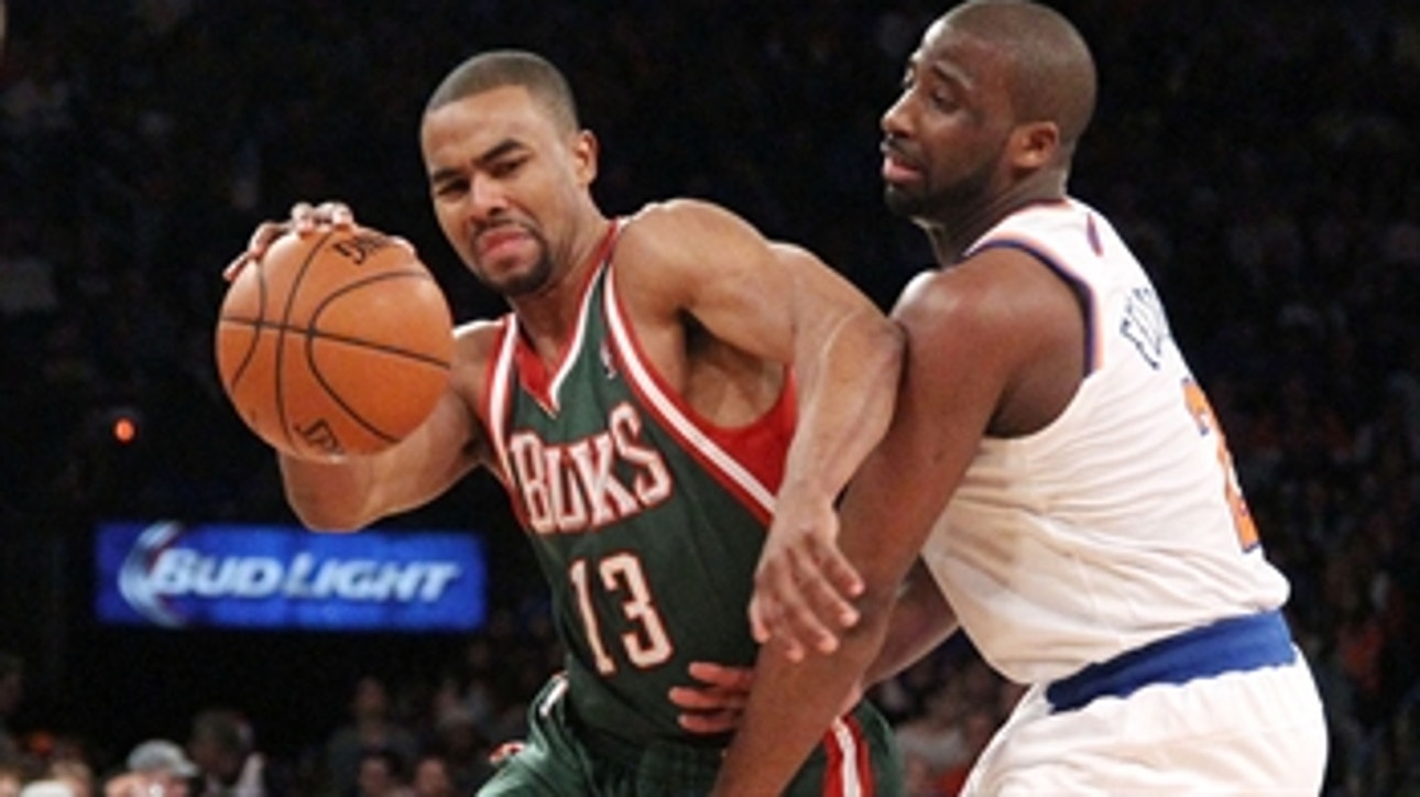Bucks fall to hot Knicks