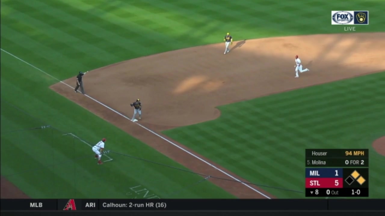 WATCH: Brewers turn triple play against Cardinals