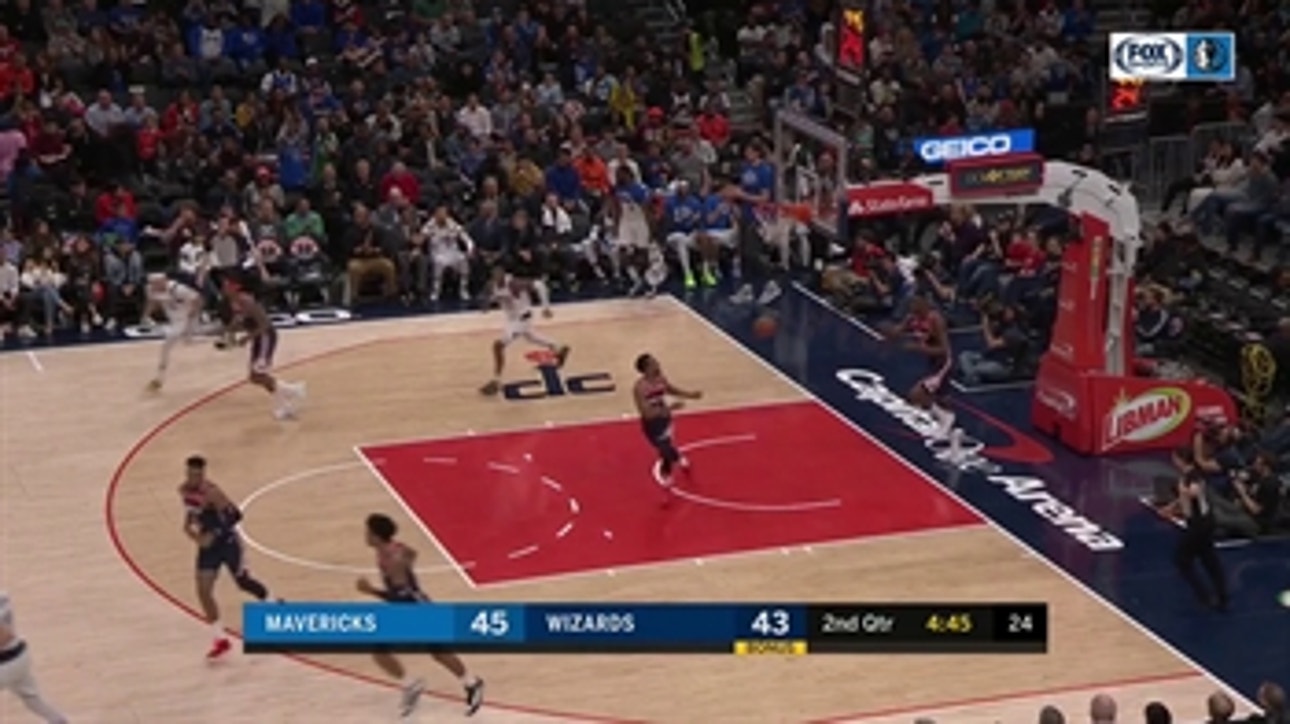 HIGHLIGHTS: Delon Wright with the Reverse Layup