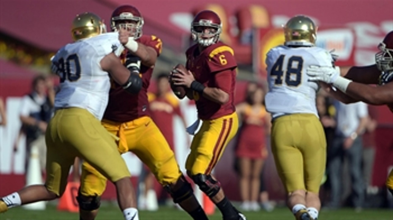 USC clobbers Notre Dame 49-14